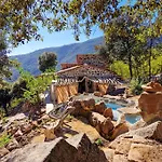 Casa Nel Bosco, Un Oasi Di Pace سيكيتو